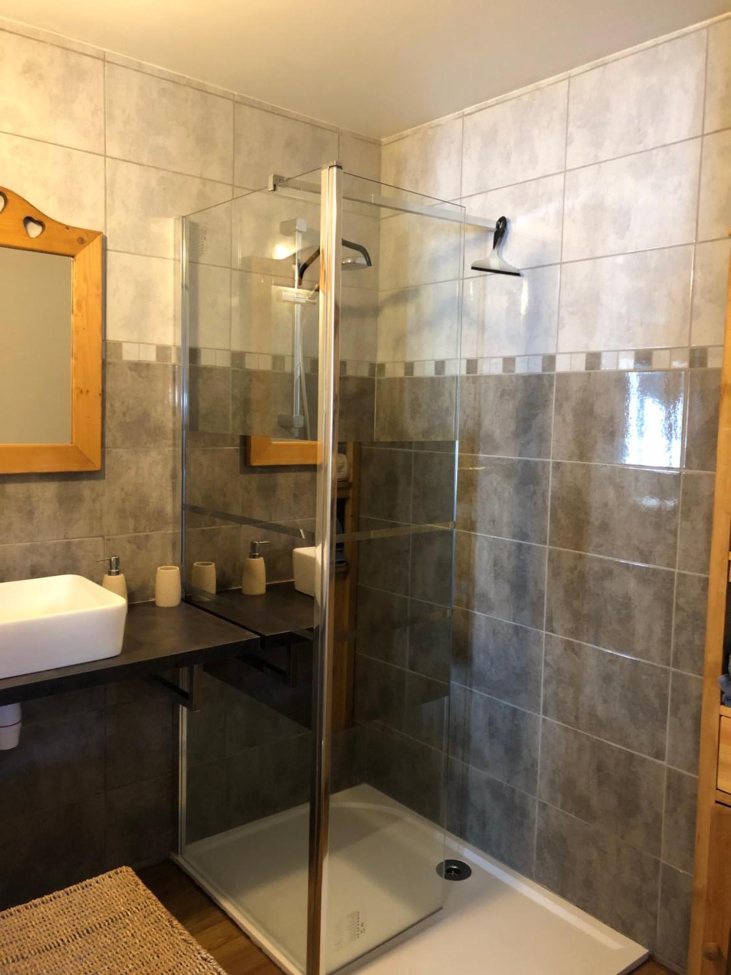 Location Studio De 2 - 4 Personnes Hautecour  Kültér fotó